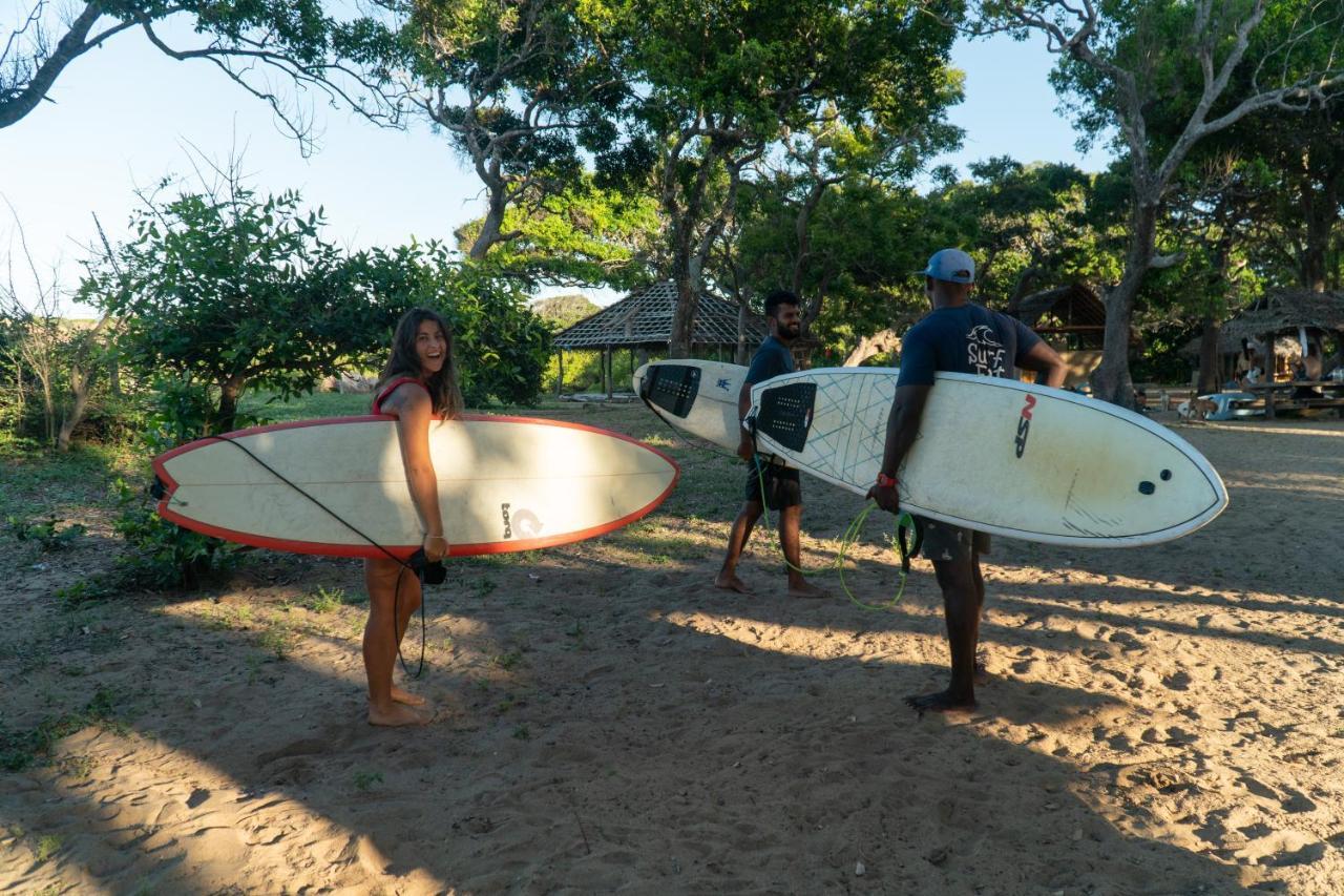 Surf & Yoga Arugam Bay Otel Dış mekan fotoğraf