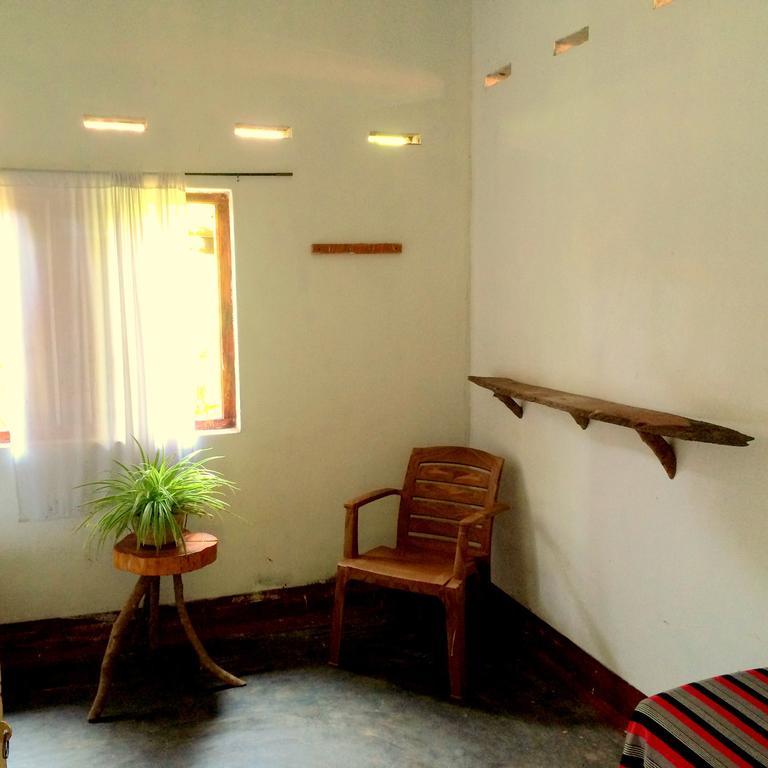 Surf & Yoga Arugam Bay Otel Oda fotoğraf